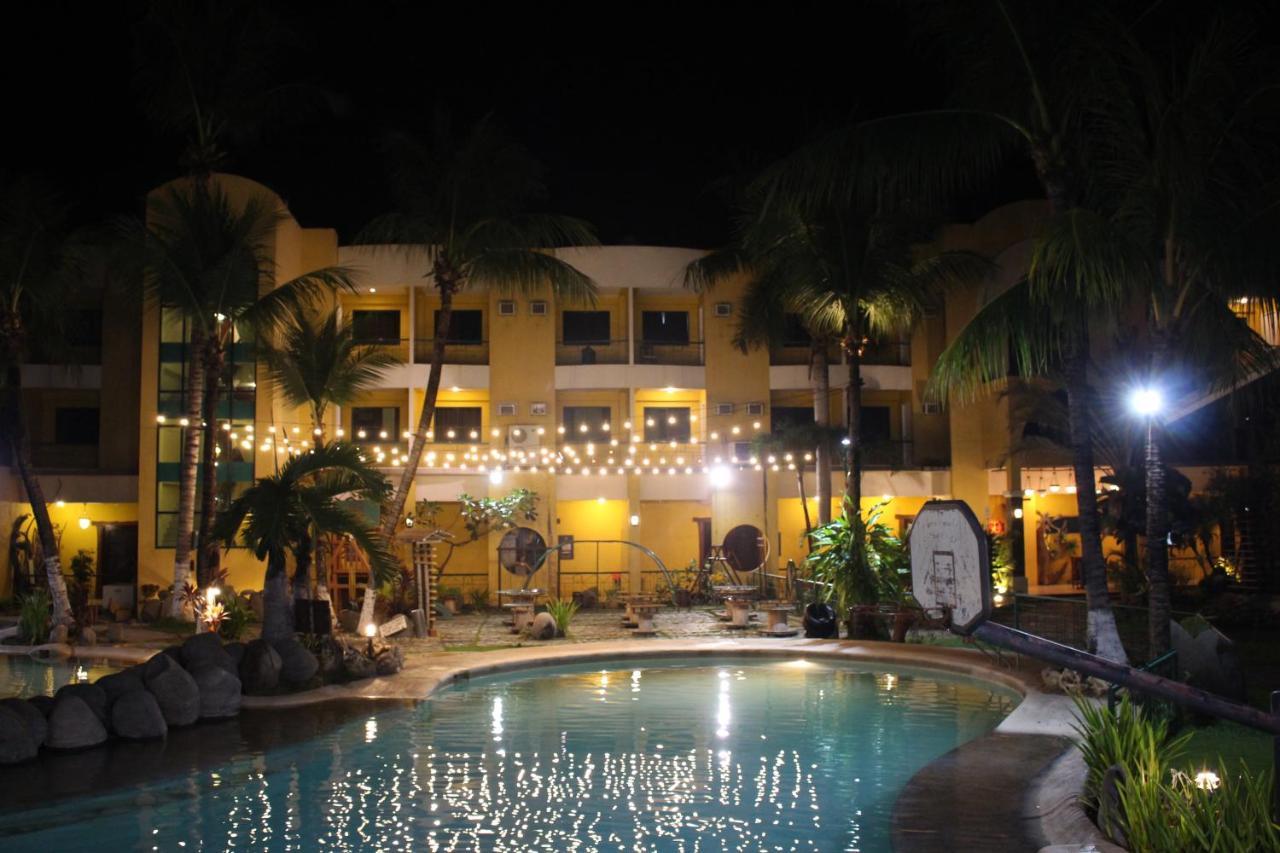 Country Village Hotel Cagayan de Oro Eksteriør billede