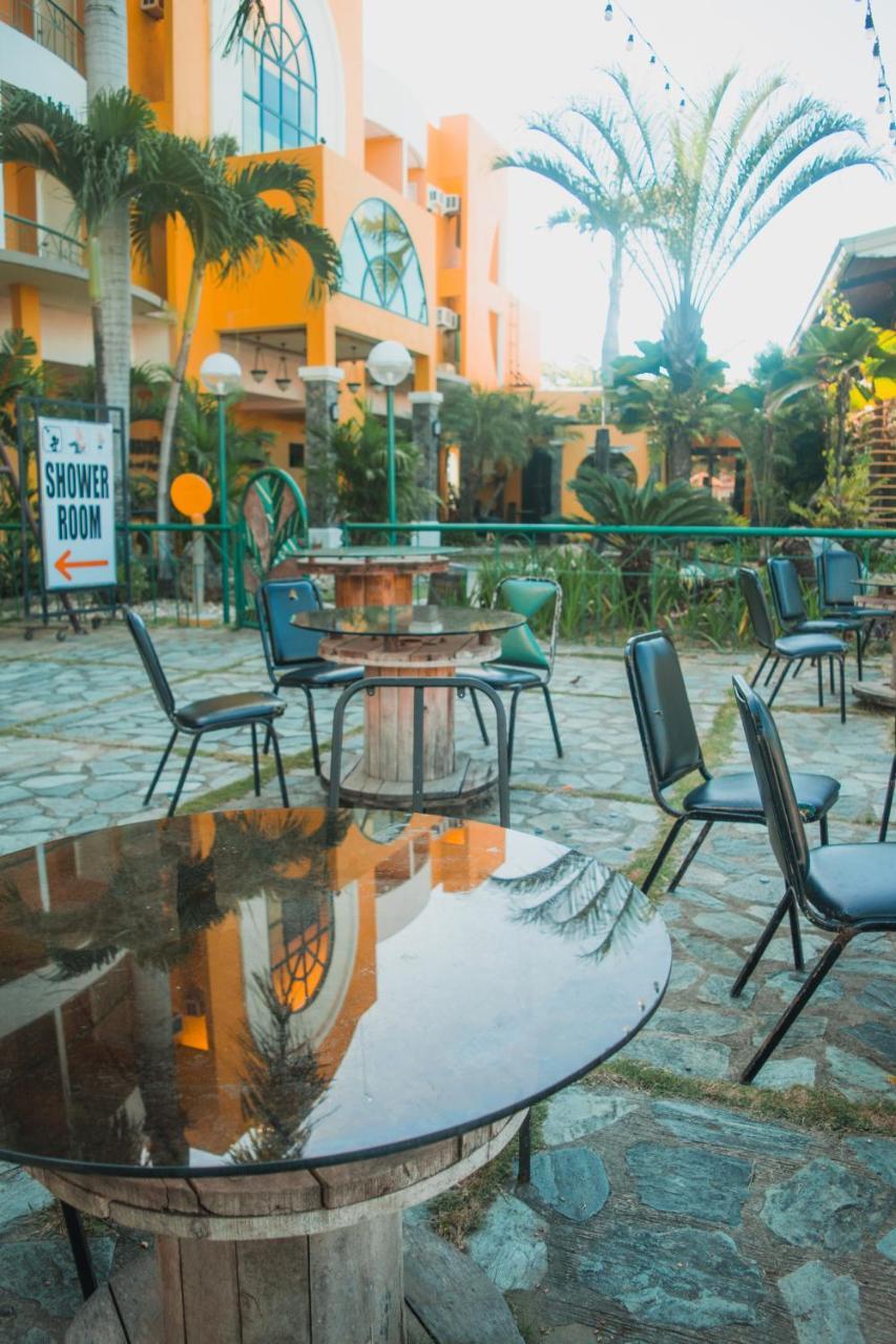 Country Village Hotel Cagayan de Oro Eksteriør billede
