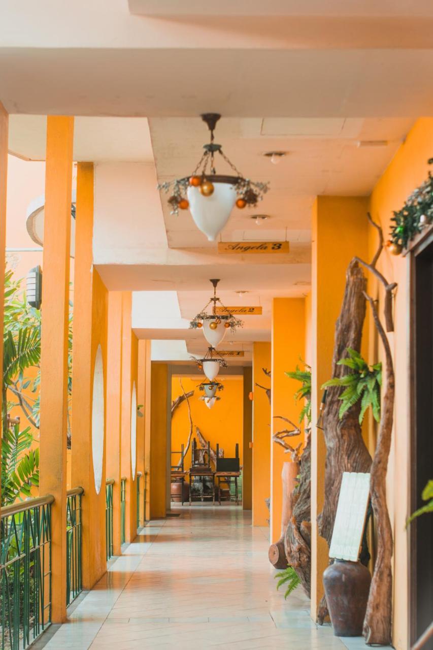 Country Village Hotel Cagayan de Oro Eksteriør billede